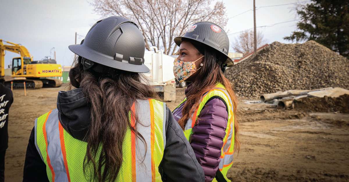 Elite Construction + Development builds success and a connected workplace with Microsoft Teams